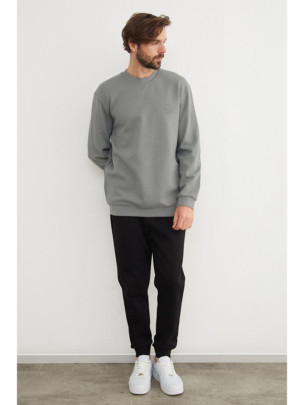 Gri Original Raw Kabartma Baskılı Büyük Beden Sweatshirt-2