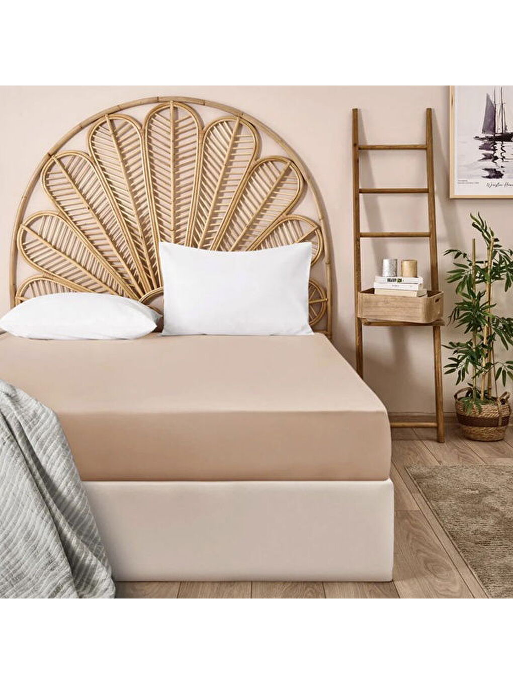 Pembe Soft Basic Çift Kişilik Düz Kenar Çarşaf - Gülkurusu - 240x260 cm