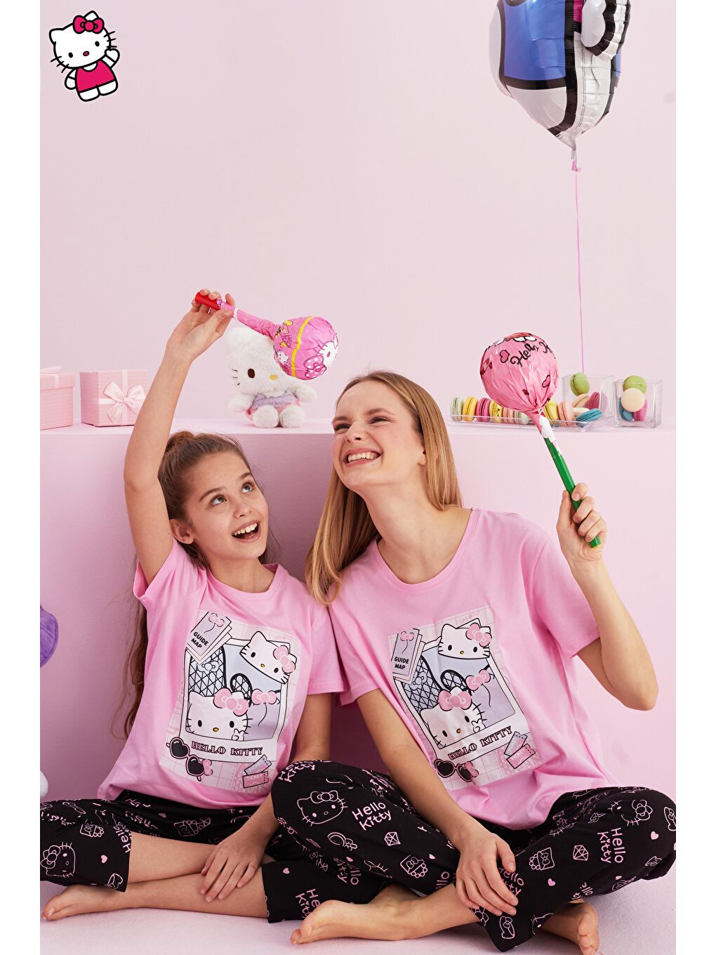 SİYAH İNCİ Pembe Hello Kitty Lisanslı %100 Pamuk Pembe Çok Renkli Bisklet Yaka Pijama Takım