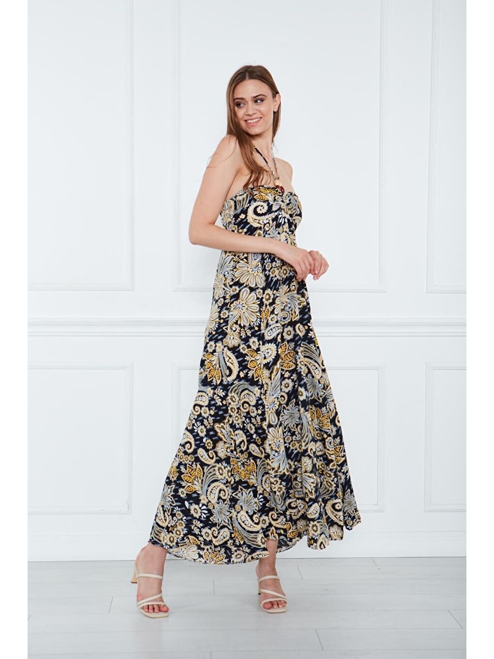 Siyah Kadın Sahil Askı Detaylı Elbise-2