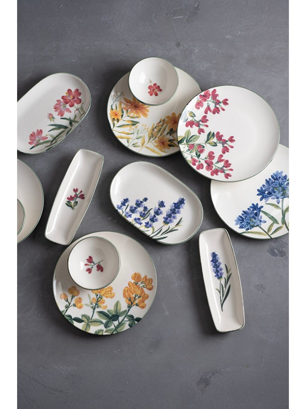 Beyaz Porselen New Flower Garden Kahvaltı Takımı 6 Kişilik 14 Parça TVL14KAHPRS1109-1