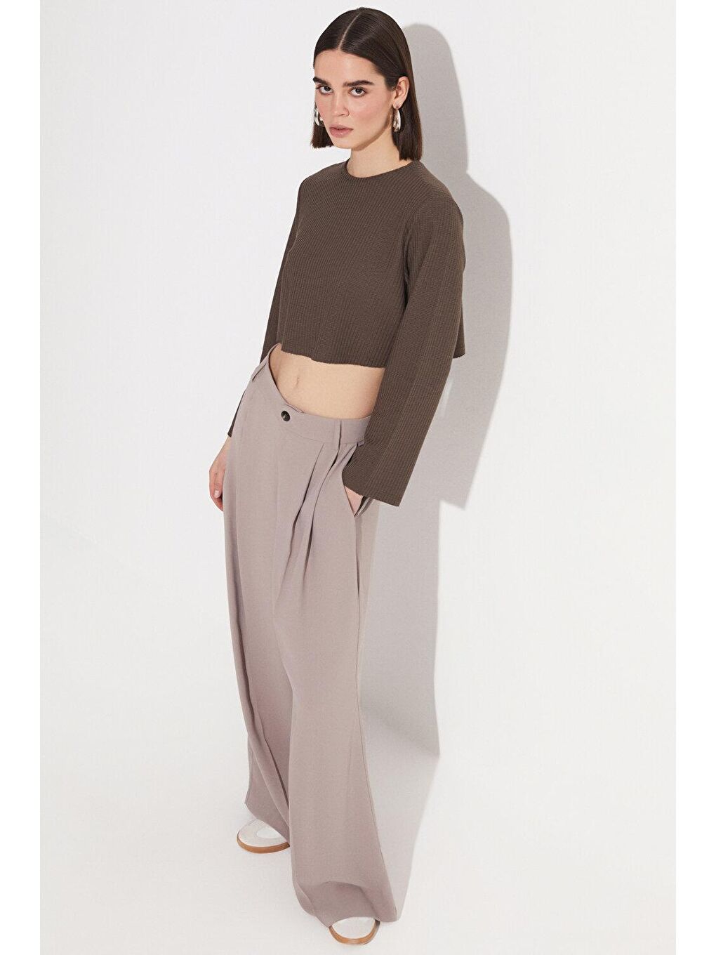 Kahverengi Kadın Bisiklet Yaka Uzun Kollu Crop Bluz-1