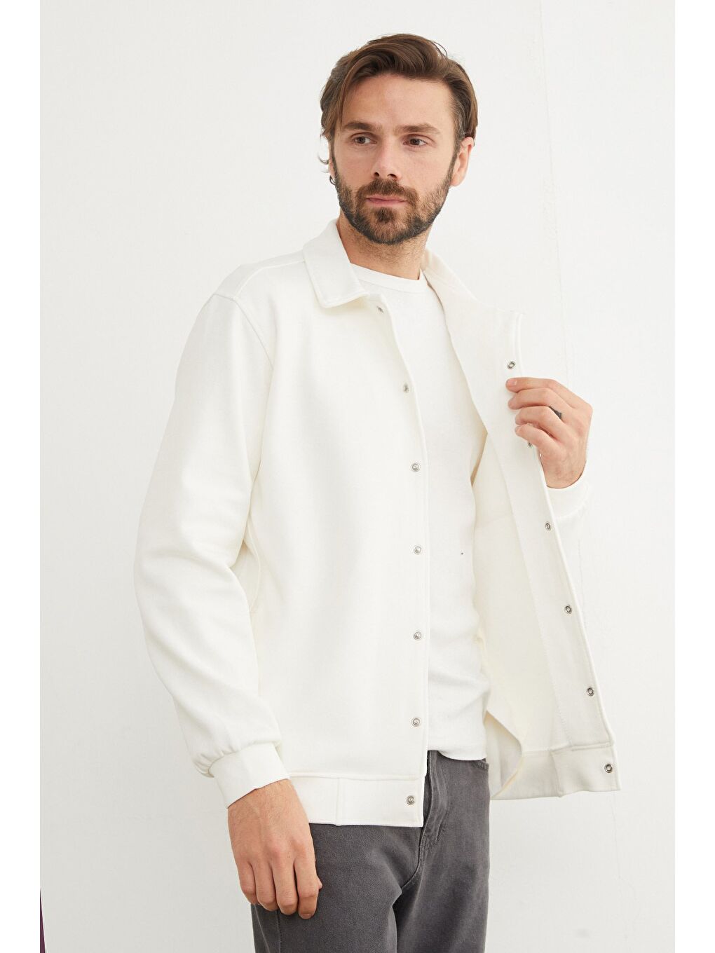 Ekru Çıt Çıtlı Cepli Polo Yaka Ceket