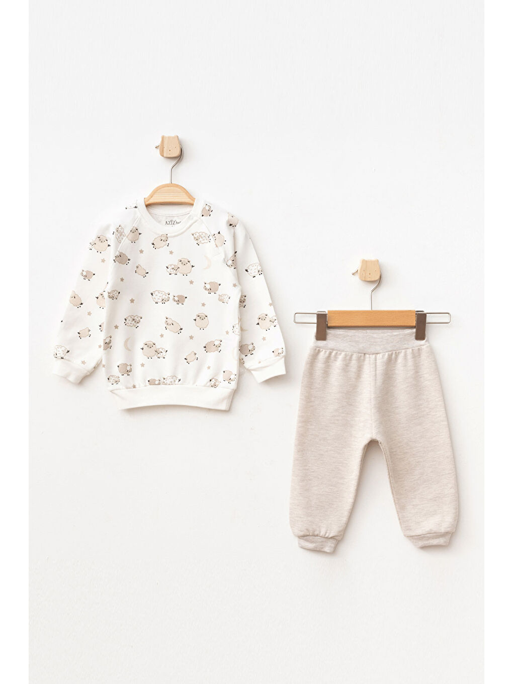 Bej Erkek Bebek Kuzu Desenli Sweatshirt Pantolon 2 'li Alt Üst Bebek Takımı 3 Ay - 18 Ay