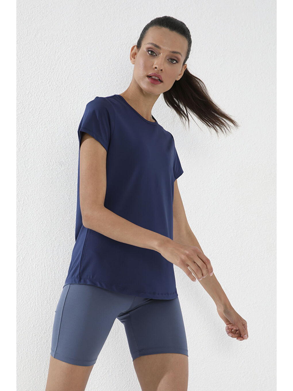 İndigo Basic Kısa Kol Standart Kalıp O Yaka Kadın T-Shirt - 97144-1