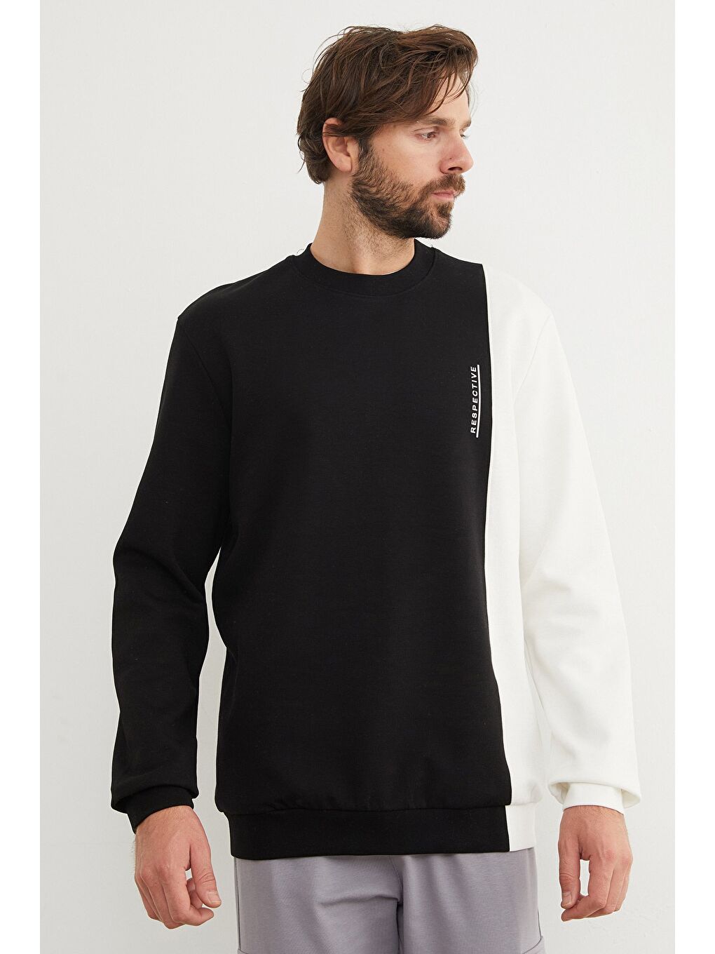 Siyah Respectıve Yazı Baskılı Renk Bloklu Büyük Beden Sweatshirt-2