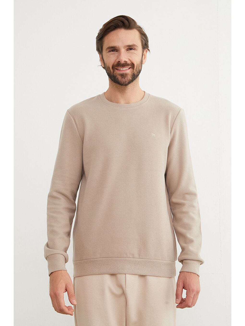 Bej M Harf Nakışlı Fitilli Bisiklet Yaka Büyük Beden Sweatshirt-4