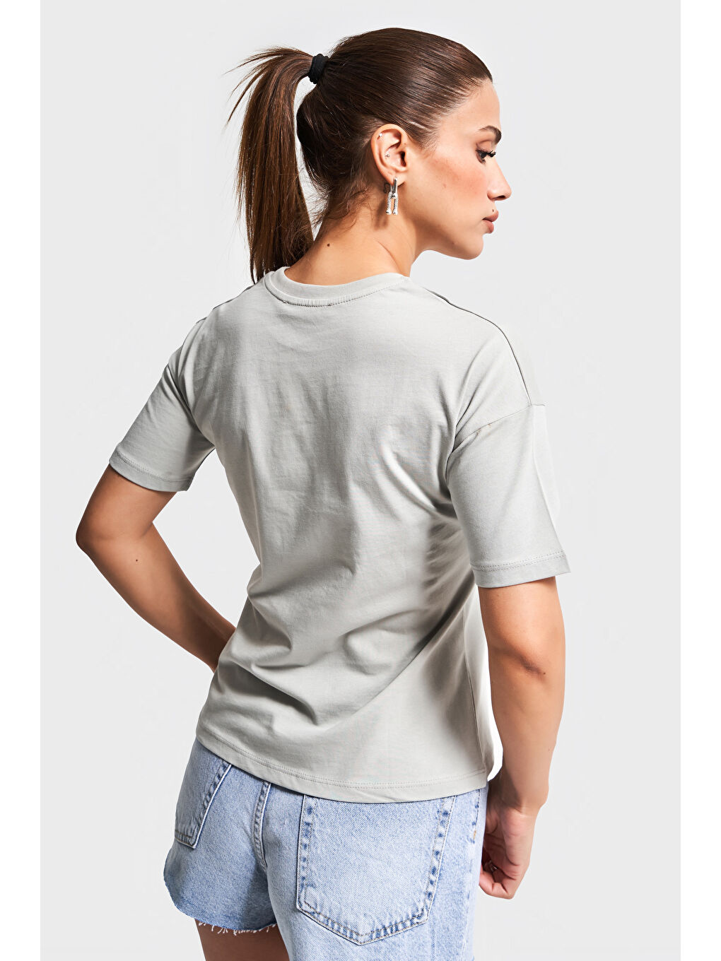 Kadın Gri Renk S5-12 Bisiklet Yaka %100 Pamuk Basic T-Shirt-2