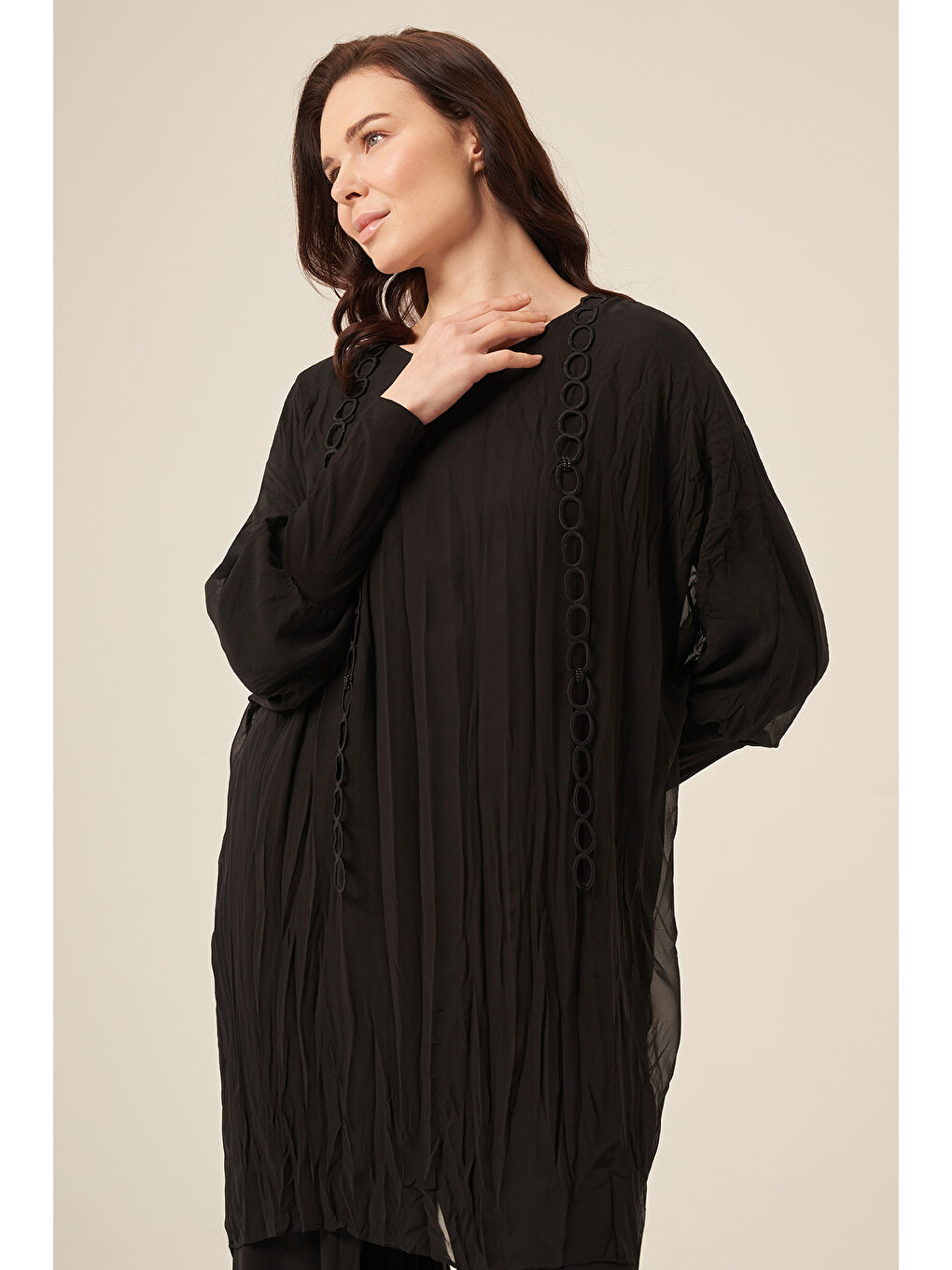 Kolu Sandy Detaylı Zincir Halka İşlemeli Klaşlı Pantolonlu Takım 5912 Siyah-1