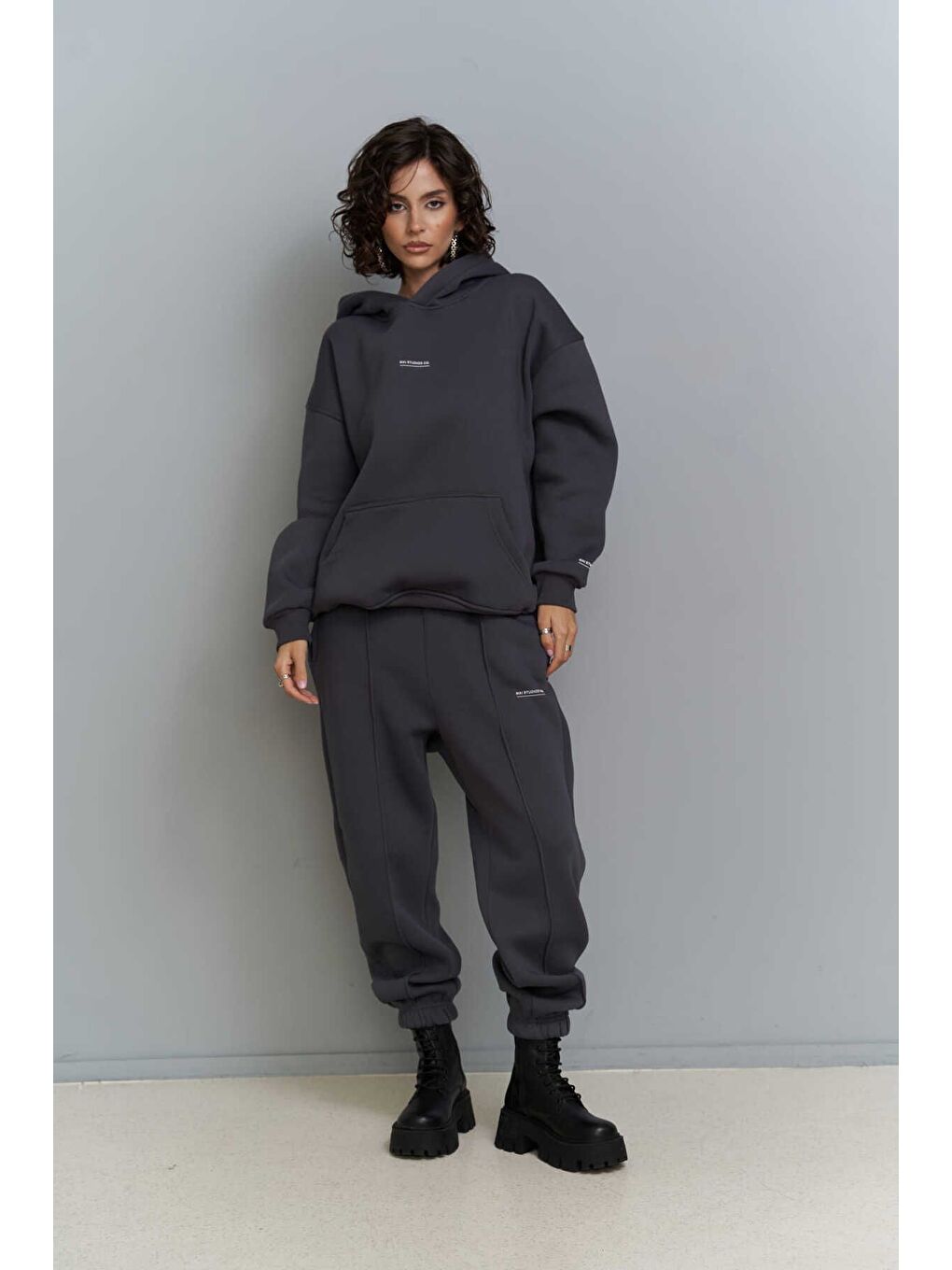 Minimal Baskı Antrasit Eşofman Takım-1