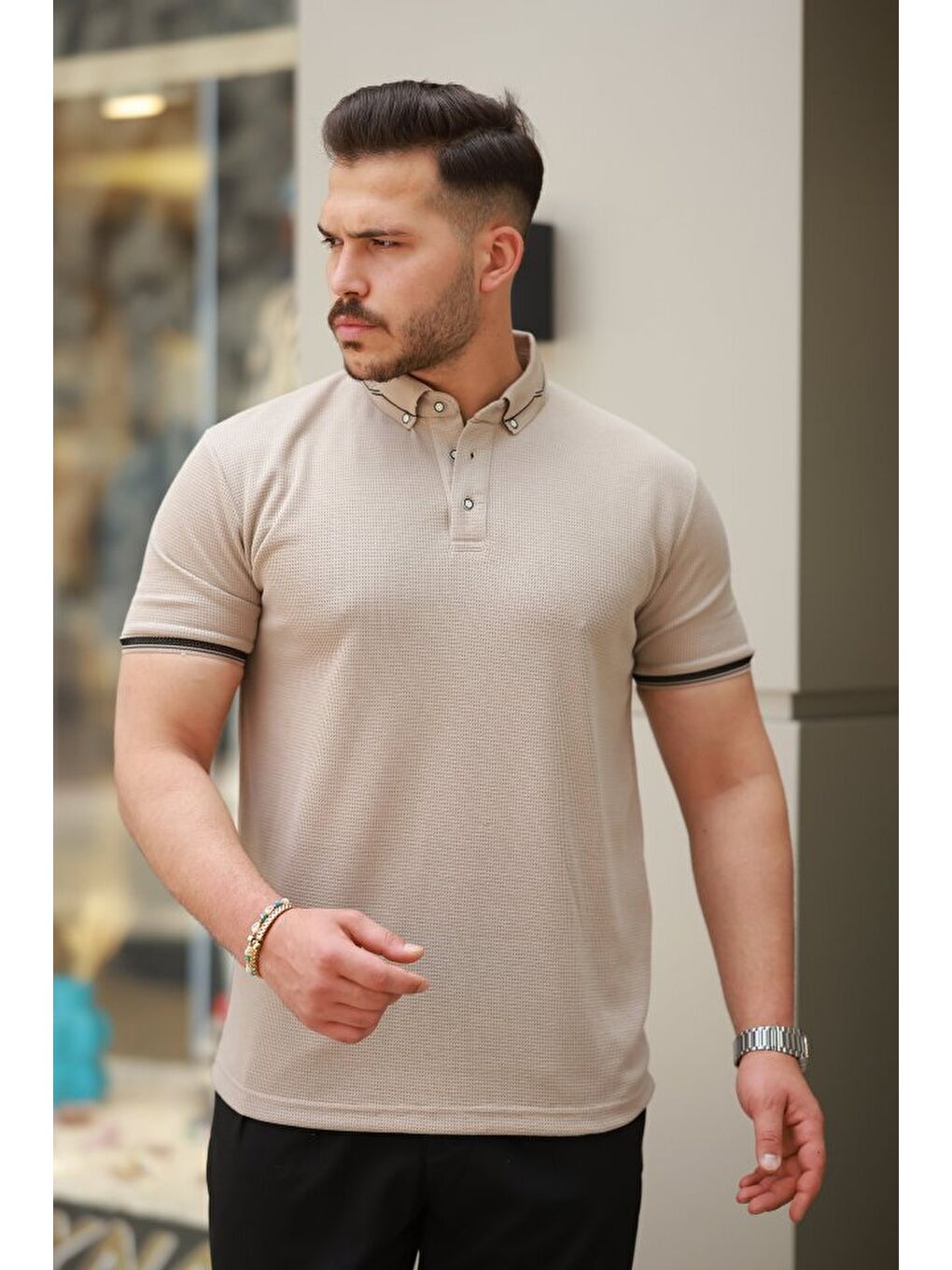 Bej Erkek Düğmeli Yaka Waffle Kumaş Kısa Kollu Tişört-1
