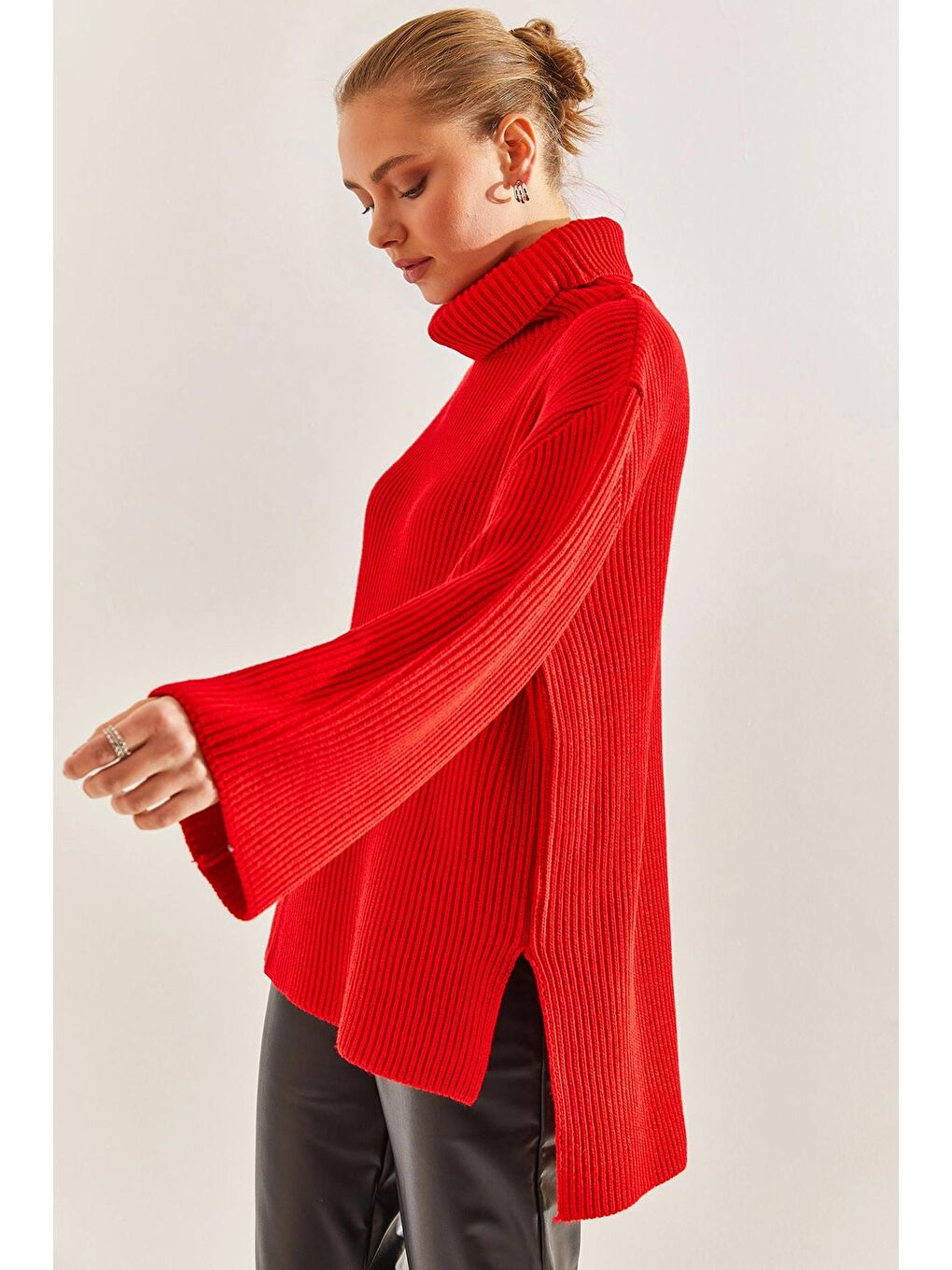 Kırmızı Kadın Balıkçı Yaka Triko Kazak-4