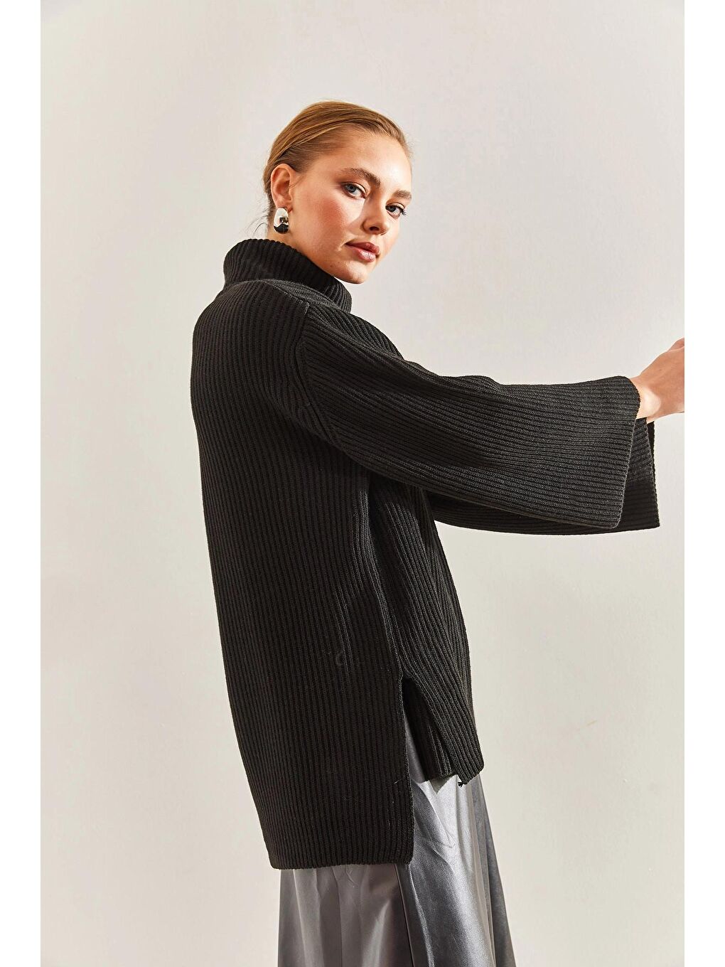 Siyah Kadın Balıkçı Yaka Triko Kazak-2