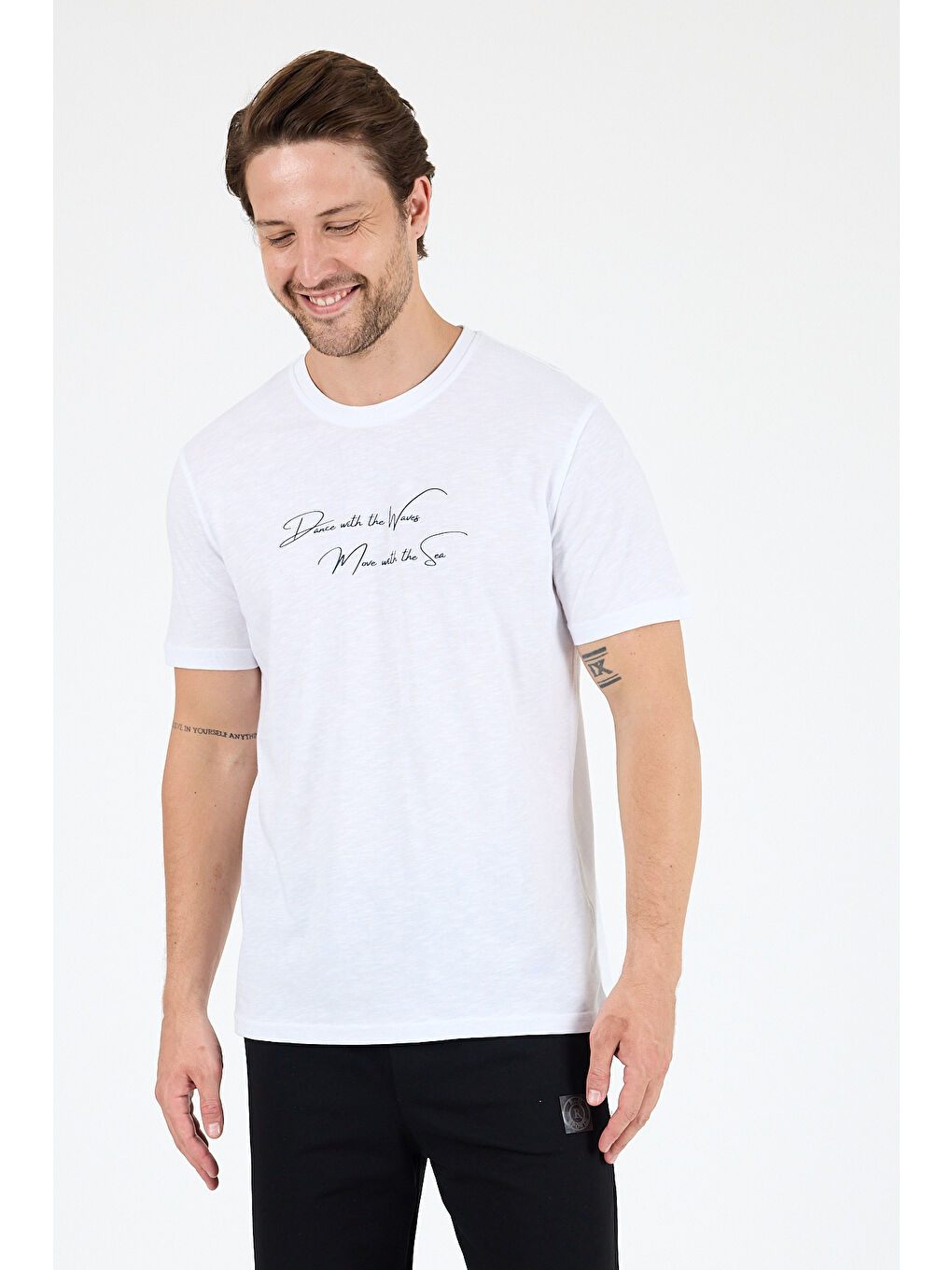 Beyaz Erkek %100 Pamuk Bisiklet Yaka Kısa Kollu Baskılı Tişört Rahat ve Günlük Erkek Tişört 0011-1