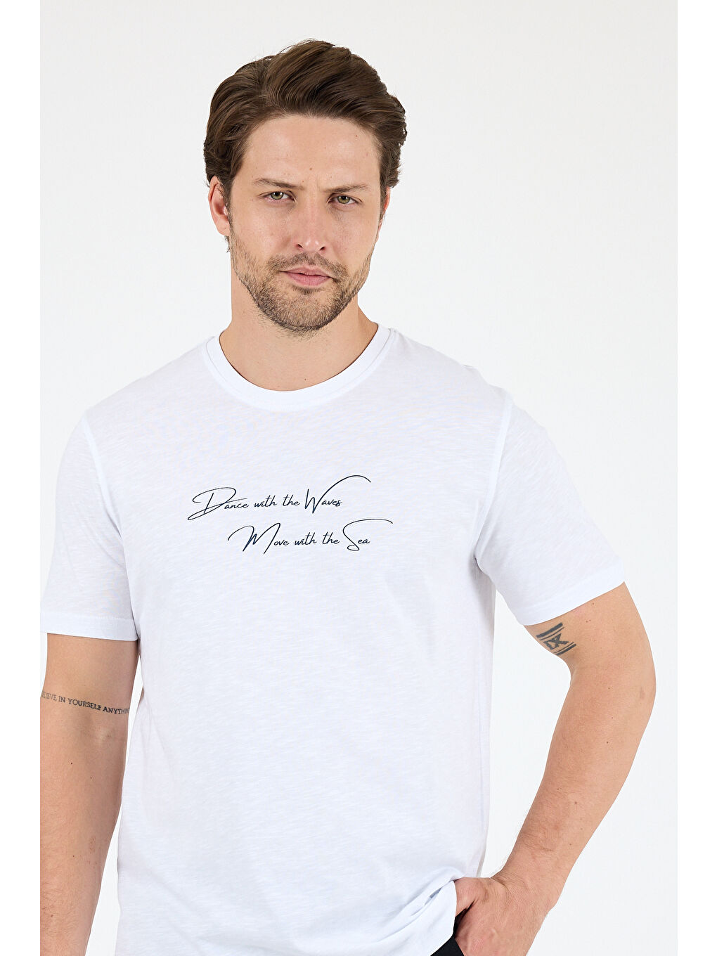 Beyaz Erkek %100 Pamuk Bisiklet Yaka Kısa Kollu Baskılı Tişört Rahat ve Günlük Erkek Tişört 0011-3