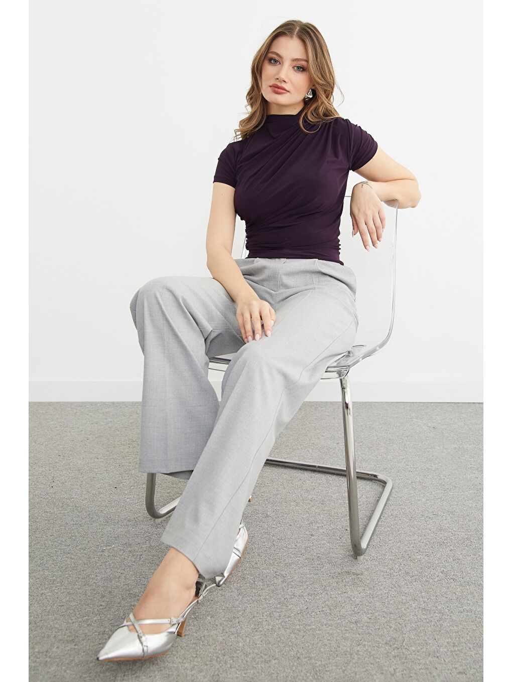 Mürdüm Drapeli Dik Yaka Bluz-1