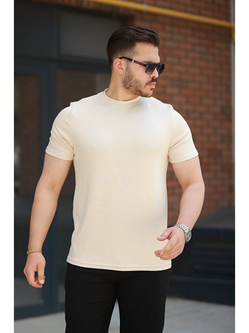 Beyaz Erkek Basic Kısa Kollu Tişört
