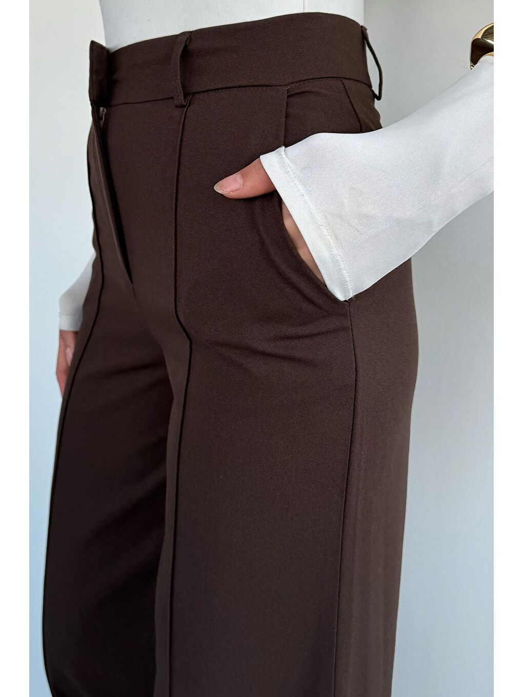 Kahverengi Kadın Çimalı Bol Paça Pantolon-2