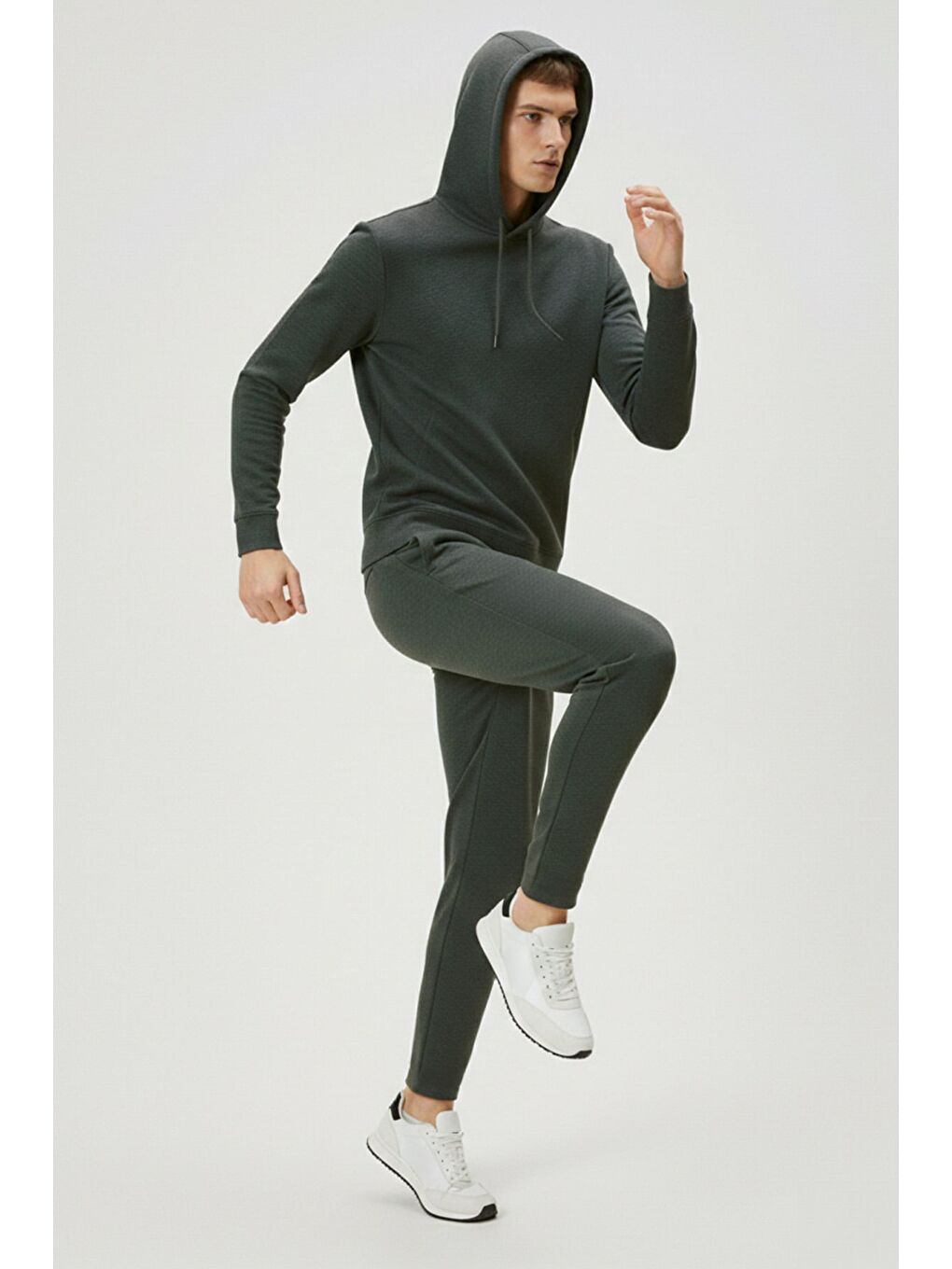 Yeşil Regular Fit Kapüşonlu Pamuk Karışımlı Erkek Eşofman Takımı-3