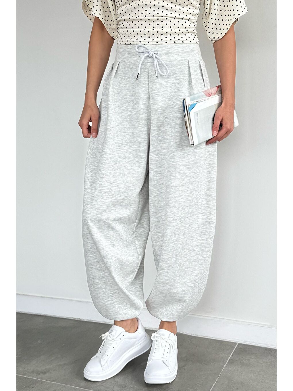 Gri Kadın Bel Lastikli Yüksek Bel Bol Kesim Pantolon-1