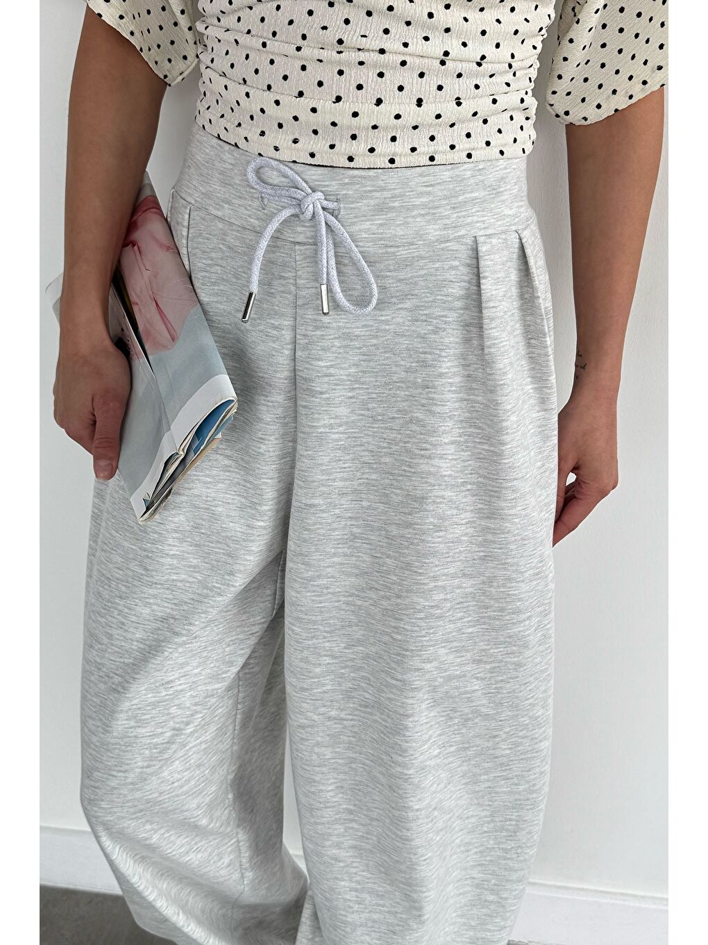 Gri Kadın Bel Lastikli Yüksek Bel Bol Kesim Pantolon-4