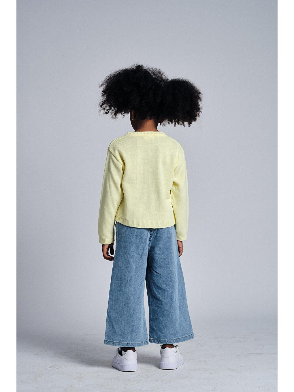 Sarı Papatya Nakışlı Denim Pantolon Hırka Takım-1