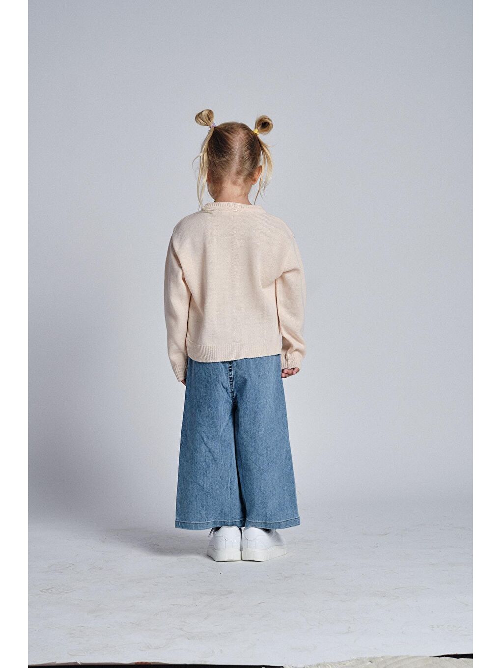 Pembe Papatya Nakışlı Denim Pantolon Hırka Takım-2