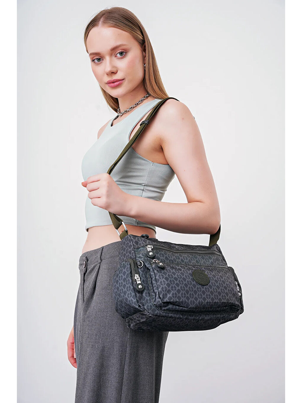 Antrasit Çapraz Askılı Kadın Çanta BHPC6003-3