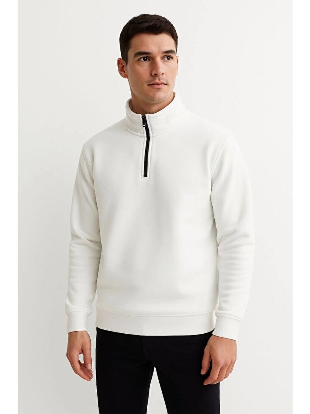 Erkek Dik Yaka Sweatshirt Dik Yaka Yarım Fermuarlı 3 İplik Şardonlu Pamuk Kumaş - Beyaz