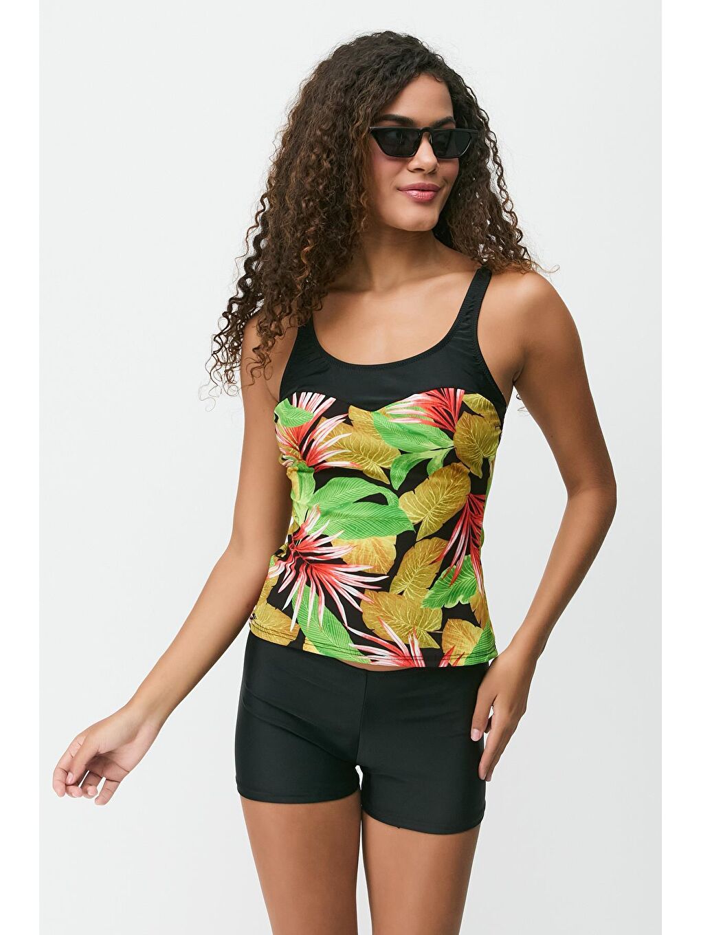 Şortlu Tankini 7757 Siyah/Çok Renkli-1