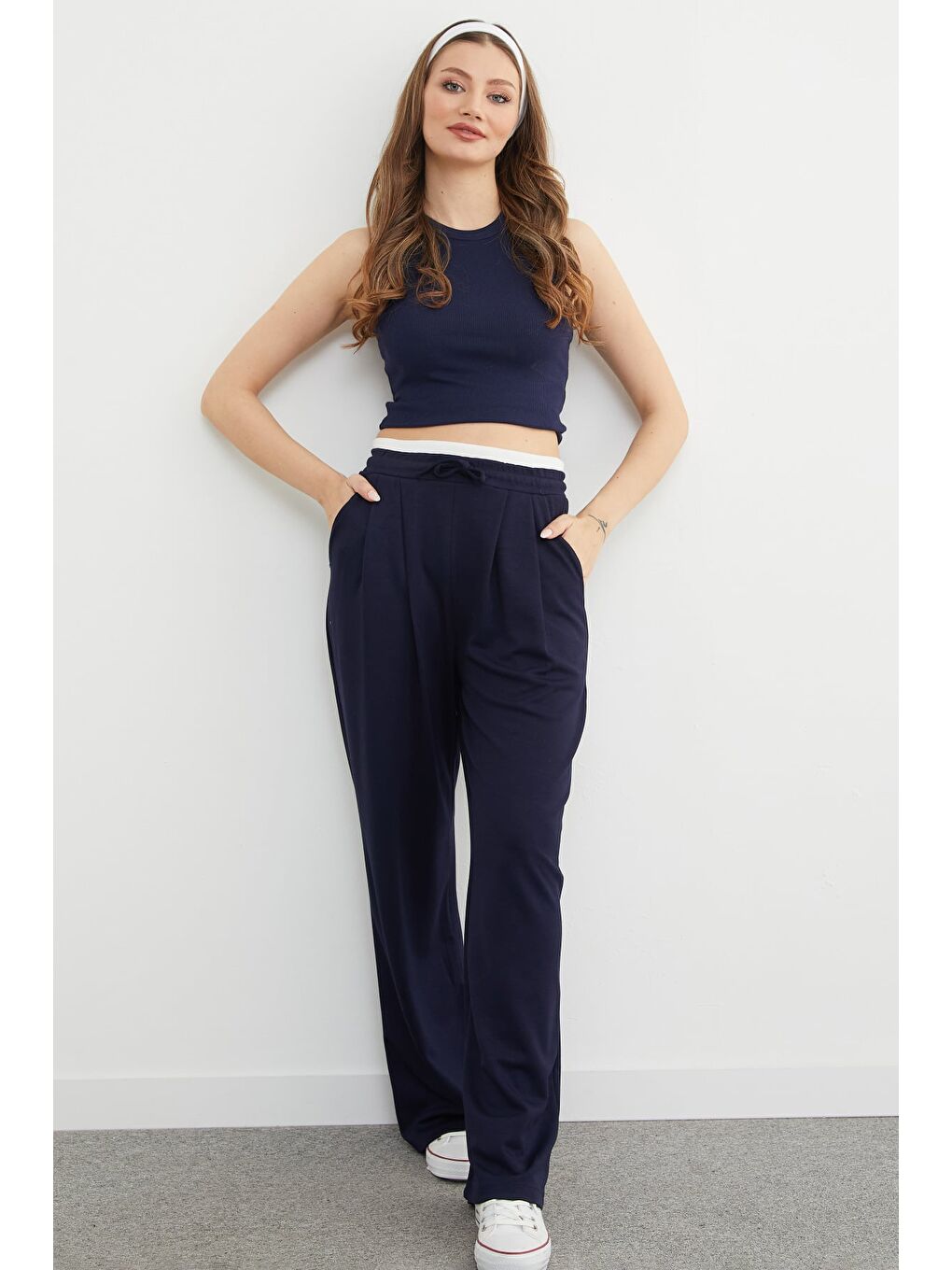 Lacivert Beli Ribana Detaylı Pileli Modal Pantolon-2