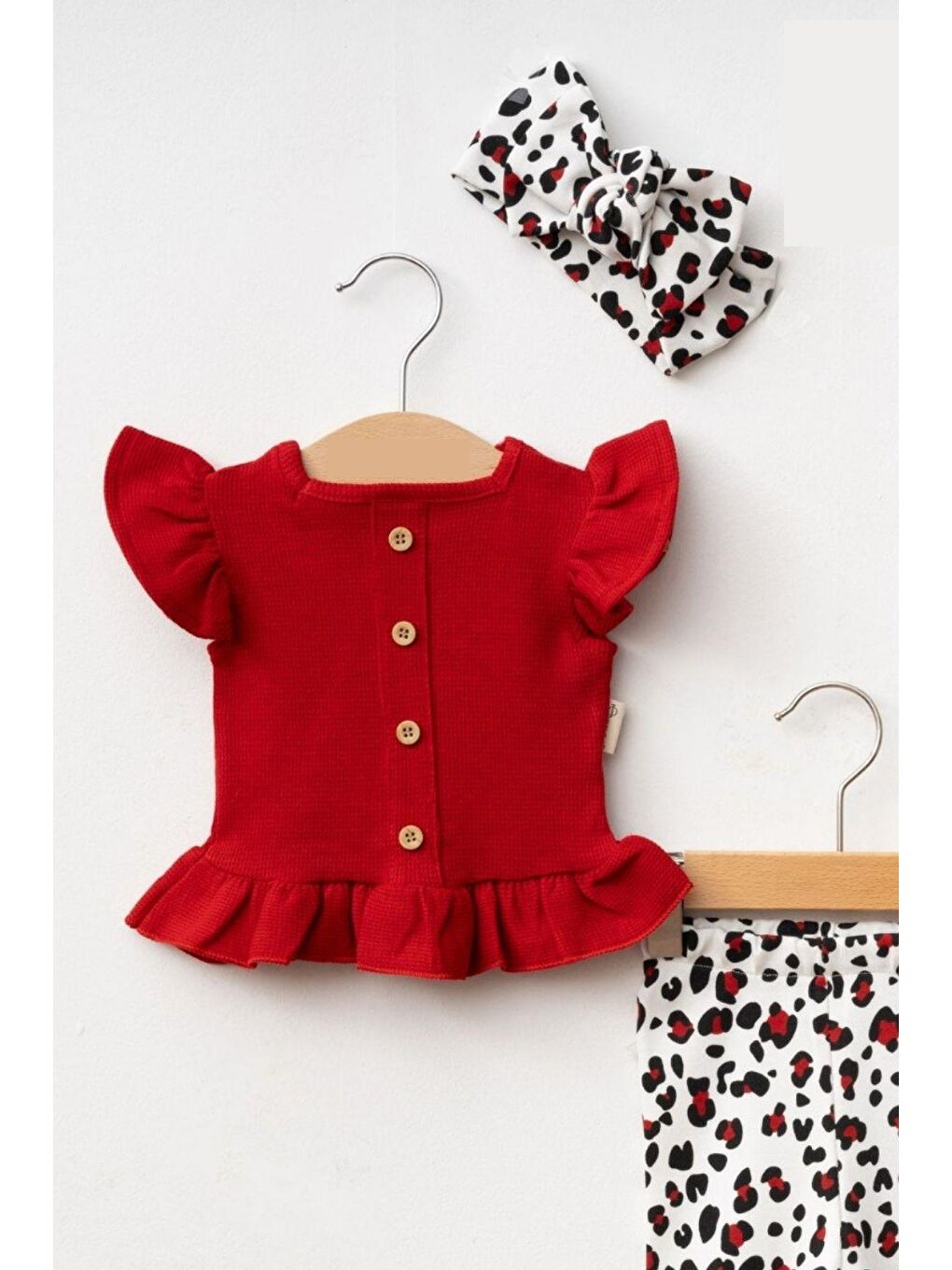 Kırmızı Kız Bebek Leopar Desenli Kolları Volanlı Bandanalı 3'Lü Takım-1