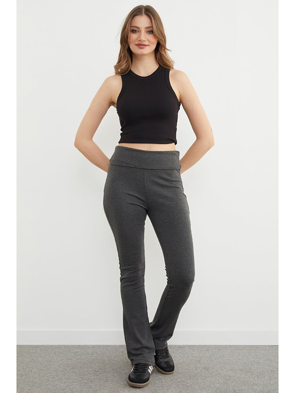 Antrasit Beli Katlamalı Flare Tayt Pantolon-3