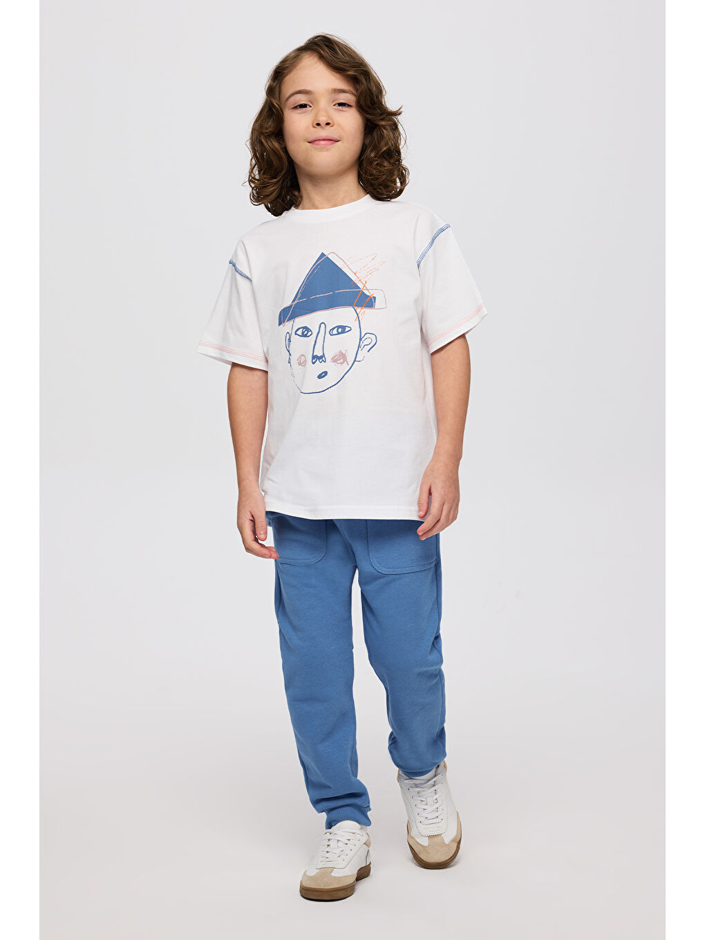 Erkek Çocuk Baskı Detaylı Kısa Kollu Beyaz Tişört