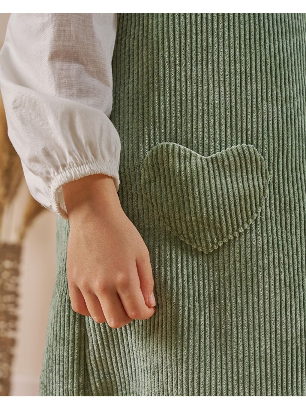 Kız Çocuk Pamuklu Yeşil Fitilli Yelekli Pantolon Takım – Gömlek Dahil 3'Lü-2