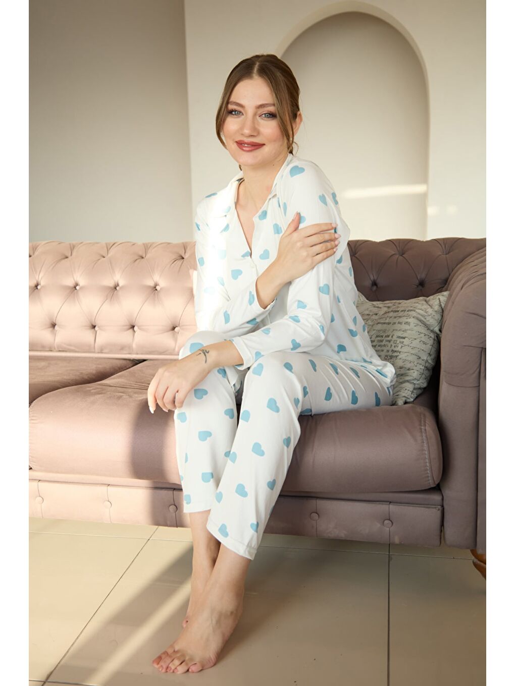 Turkuaz Leopar Desenli Polo Yaka Düğmeli Pijama Takımı-3