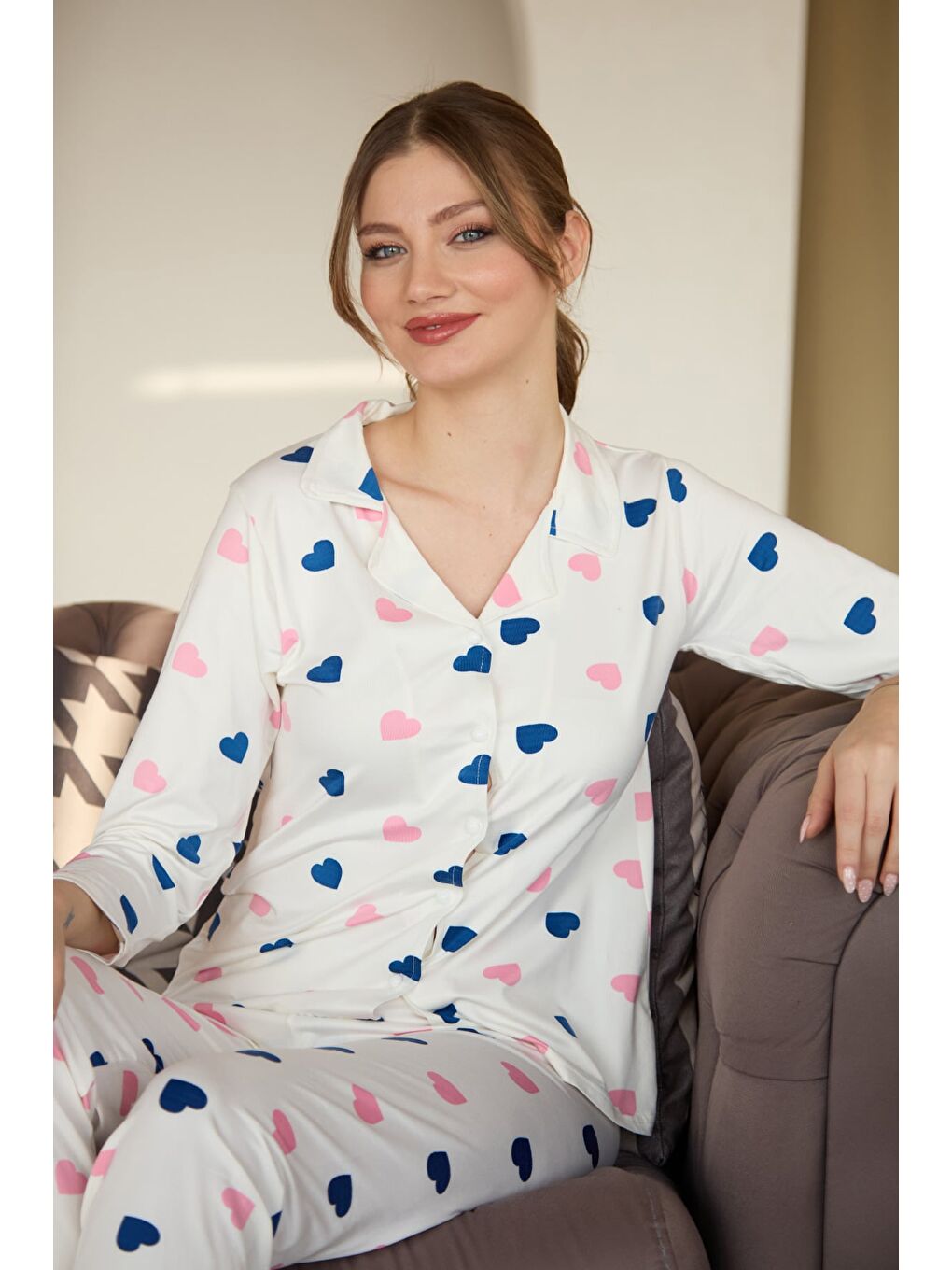 Lacivert Leopar Desenli Polo Yaka Düğmeli Pijama Takımı-1