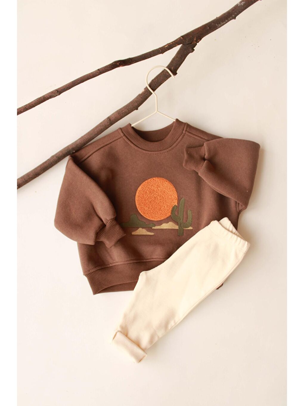 Kahverengi Dağ Nakışlı Bebek Alt Üst Takım-1