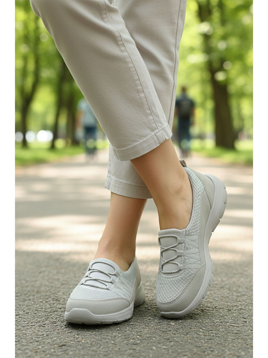 Gri Buz Fileli Hafif Esnek Kadın Günlük Yürüyüş ve Spor Ayakkabı Bst-1009 G-3