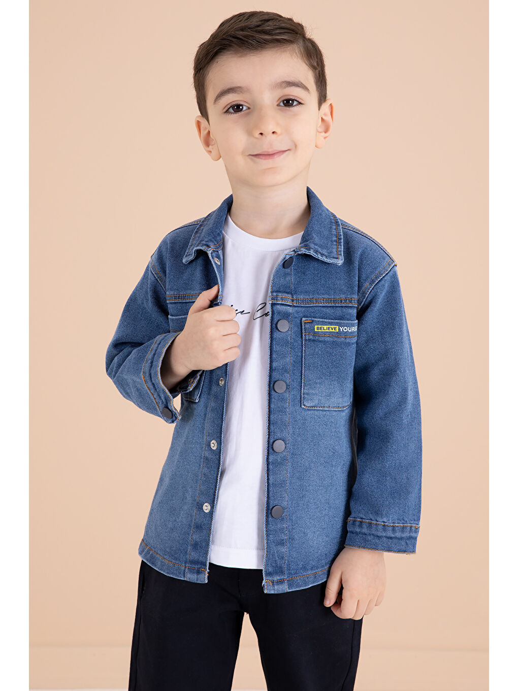 Koyu Mavi Jean Gömlekli Yazı Baskılı Tişörtlü Erkek Çocuk Pantolonlu 3lü Takım 20114-4