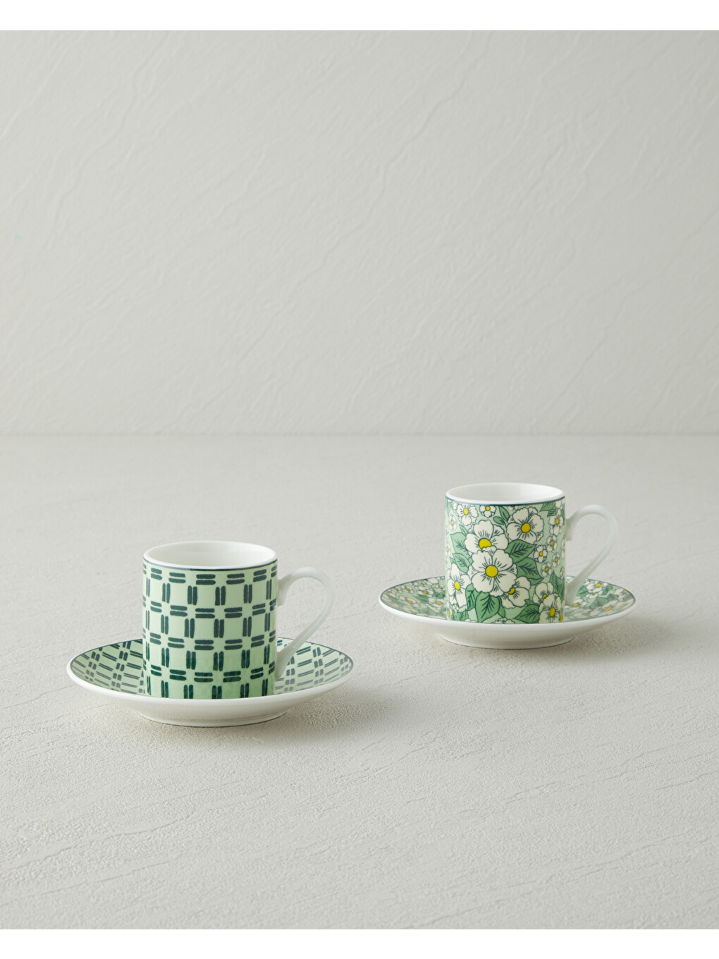 Isola New Bone China 4 Parça 2 Kişilik Kahve Fincan Takımı 80 Ml Yeşil-1
