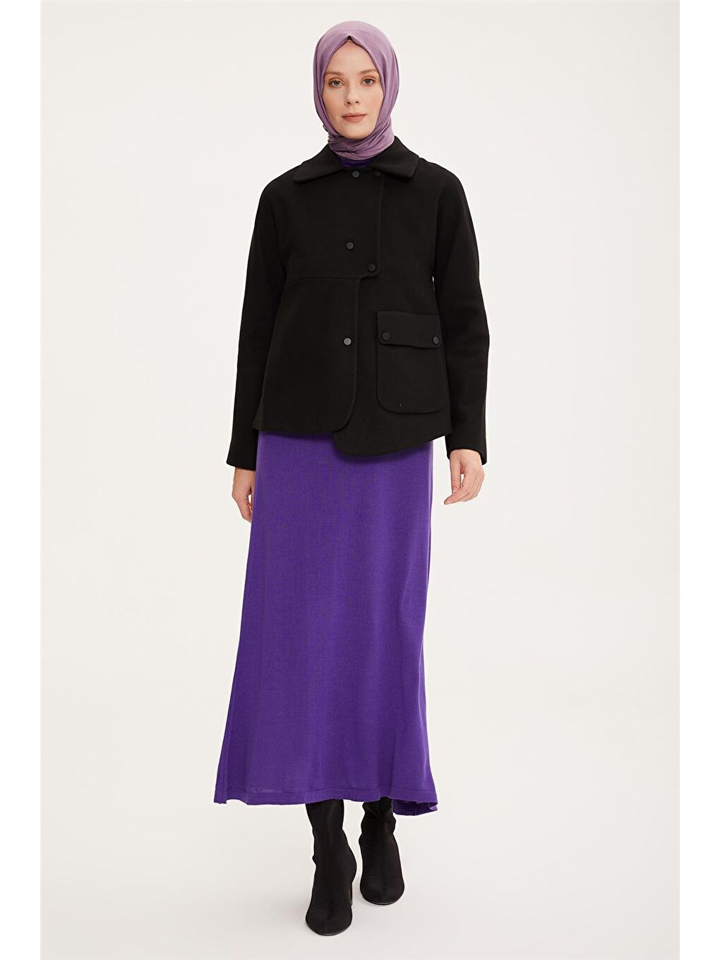 Siyah Önü Çıtçıtlı Ve Cepli Asimetrik Ceket 22K5004-2