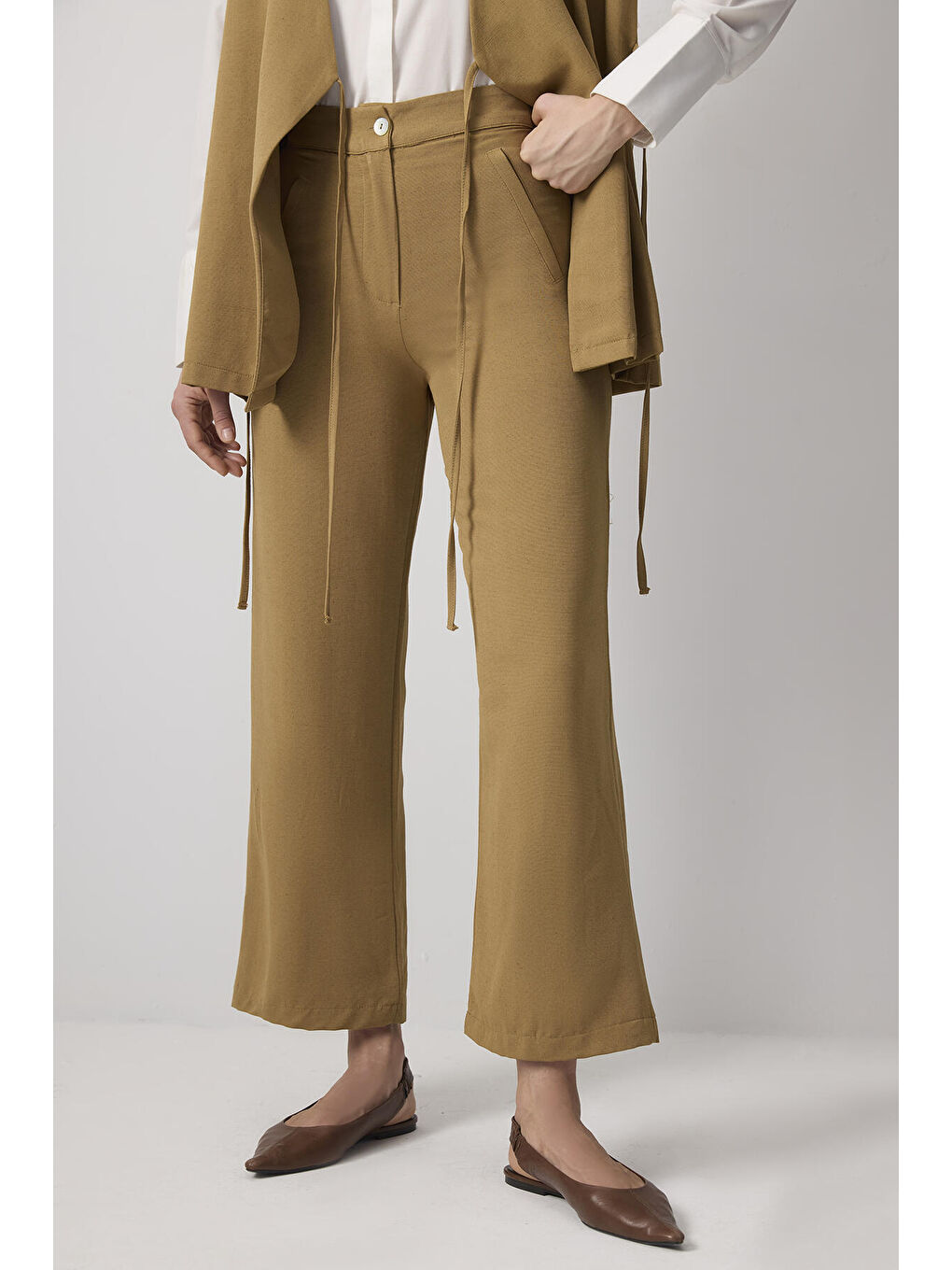 Kahverengi Keten Dokulu Yelek Pantolon Takım-5