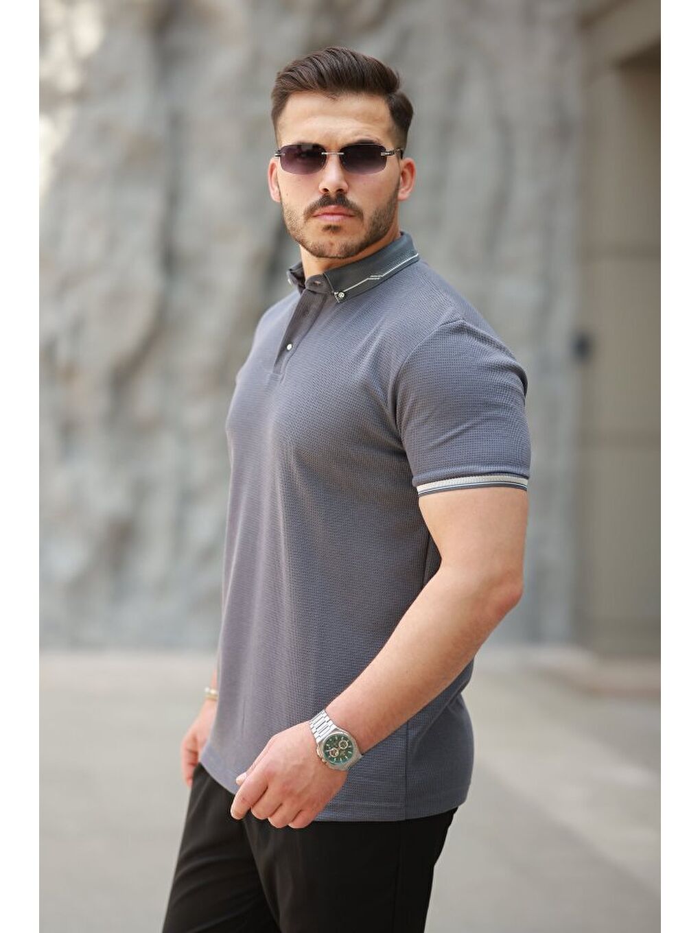 Antrasit Erkek Düğmeli Yaka Waffle Kumaş Kısa Kollu Tişört-1