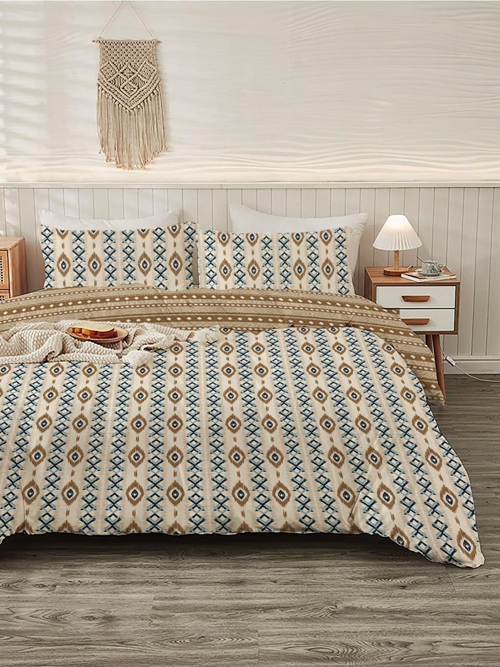 Karışık Baskılı,Desenli Çift Kişilik Nevresim Takımı (ÇARŞAFSIZ) 200x220 cm