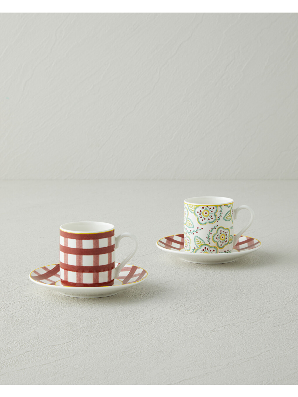 Almeda New Bone China 4 Parça 2 Kişilik Kahve Fincan Takımı 80 Ml Bordo-1