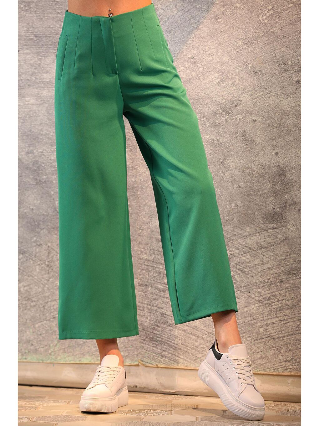 Yeşil Kadın Rahat Bol Paça Pantolon
