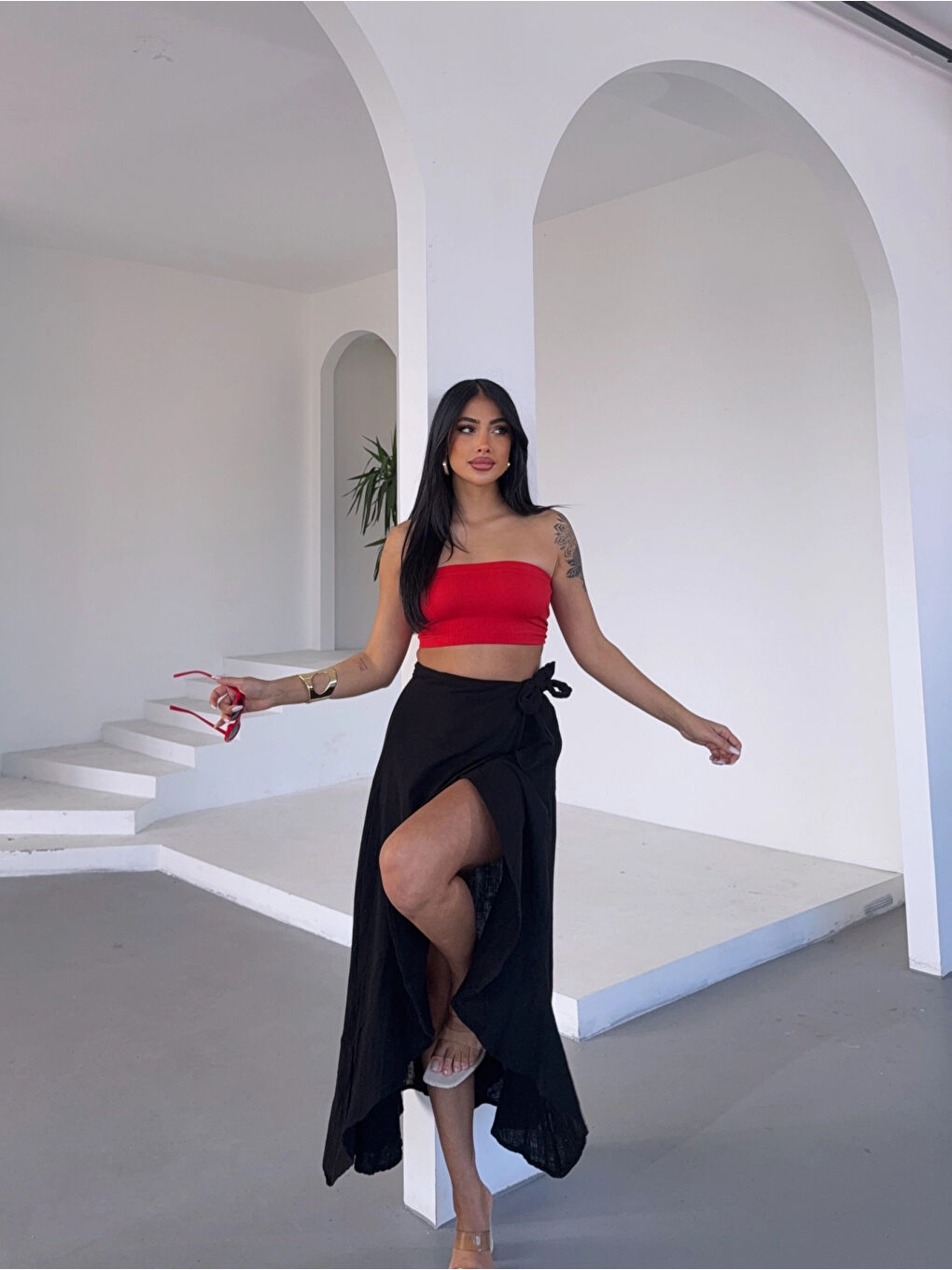 Kadım Siyah Belden Bağlamalı Asimetrik Müslin Etek HZL25S-DSB117801-2