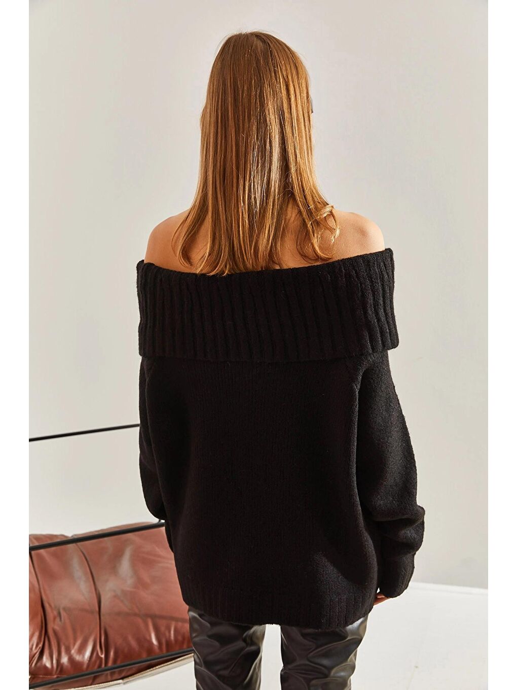 Siyah Kadın Şal Yakalı Triko Kazak-3