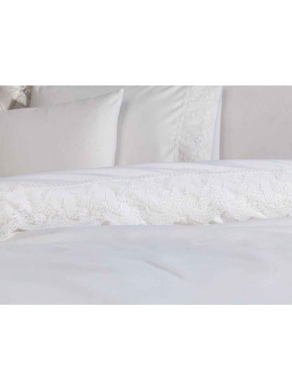 Karışık Fransız Dantelli Elani Çeyizlik Nevresim Takımı Krem-1